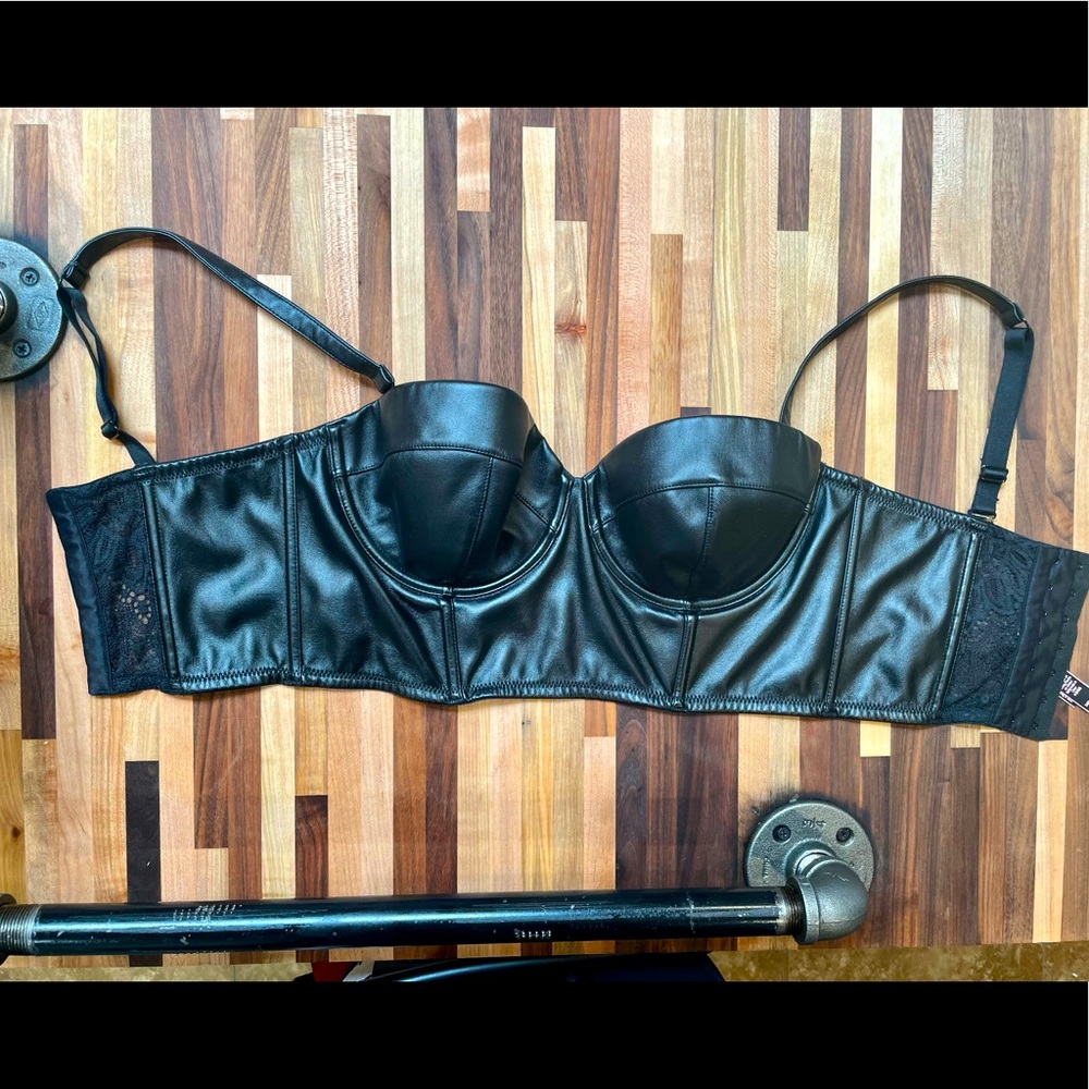 Victoria’s Secret bra